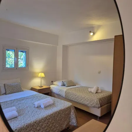 Prázdninový dům Corfu Sea Front Apartment,the Nest Ii Ágios Matthaíos